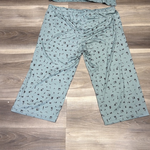 PJ Salvage cropped pants / half sleeve PJ set size XXL - Picture 8 of 9